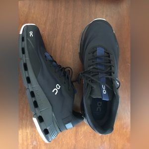 On Cloud Men’s Shoes